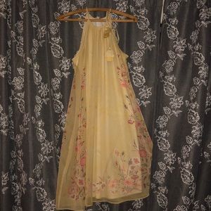 Floral maternity dress